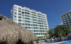 Frente al Mar Apto 403 * Costa Azul Suites